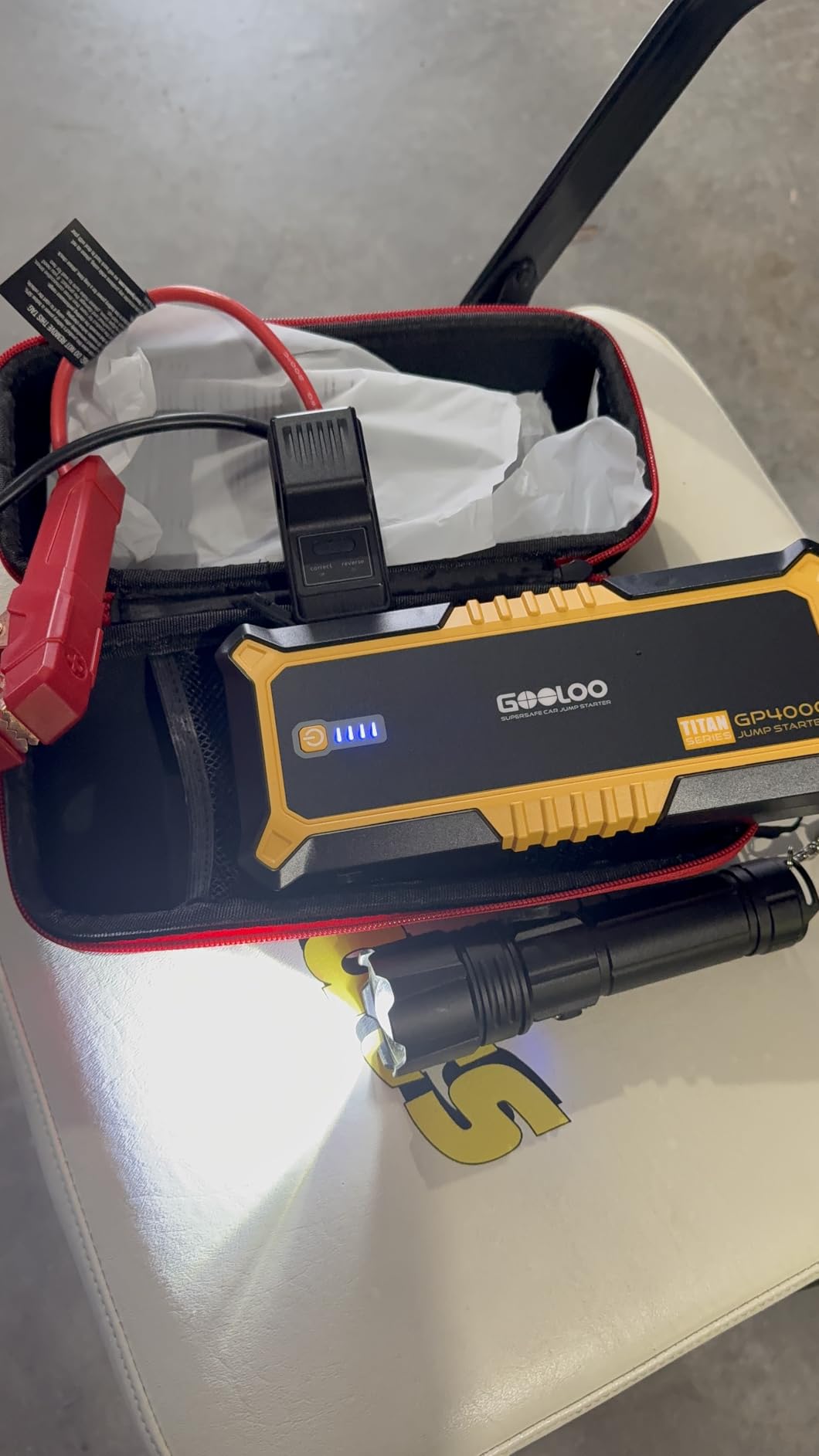 GOOLOO GP4000 Jump Starter - 4000A 12V Car Battery Jumper Starter Portable customer photo 2