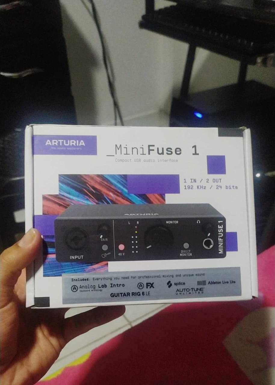 Arturia MiniFuse USB Audio & MIDI Interface, MiniFuse 1 customer photo 2