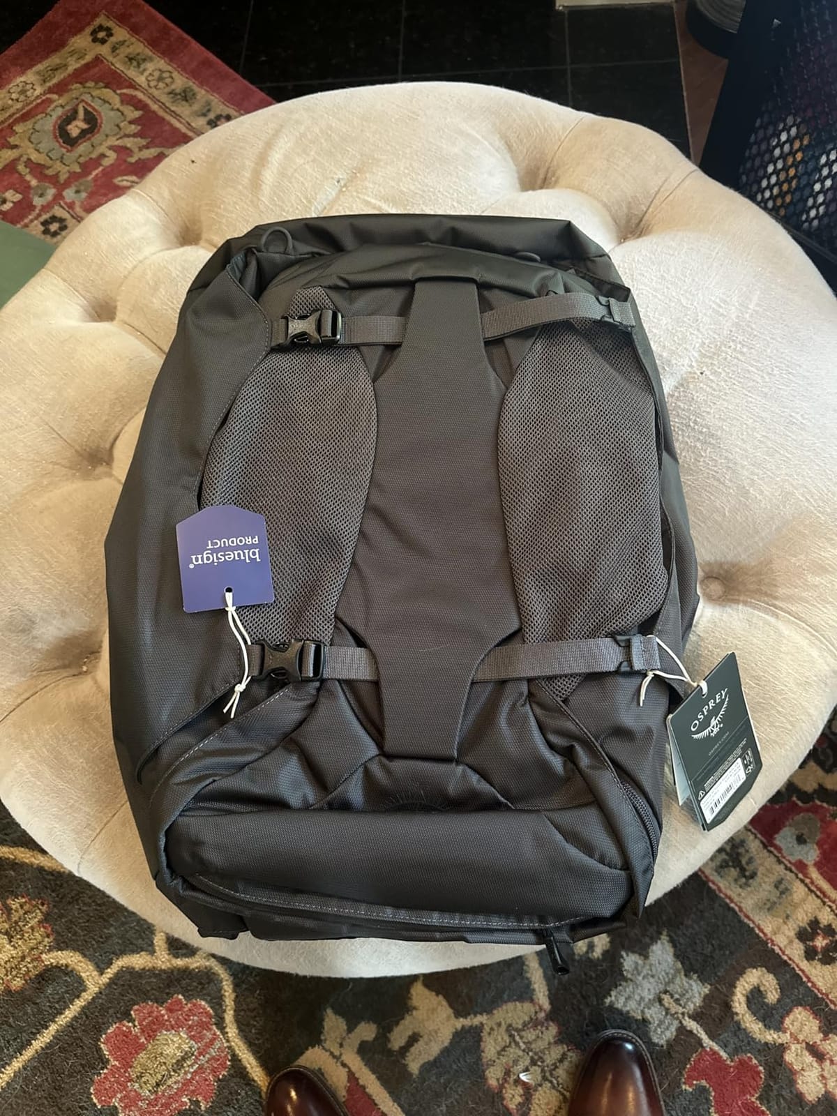 Osprey Farpoint 40L Men's Travel Backpack, Black customer photo 1