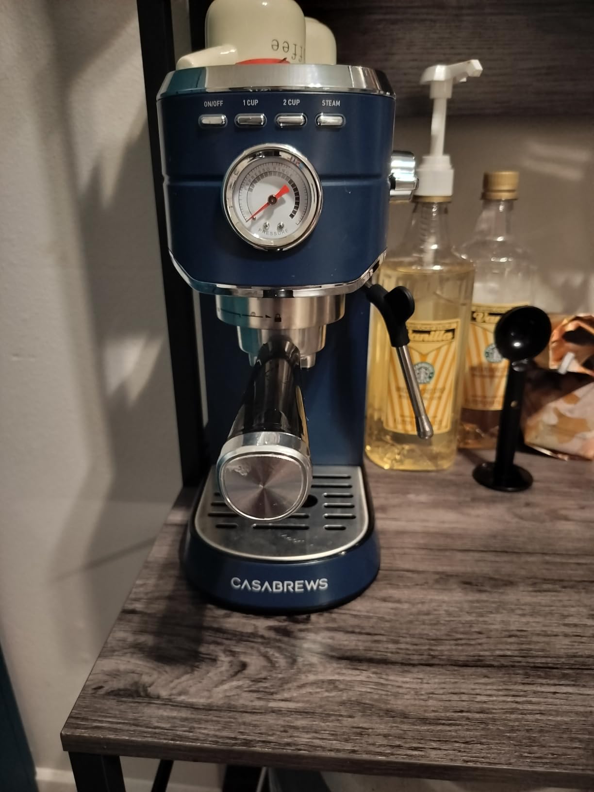 CASABREWS CM5418 Compact Espresso Machine with Milk Frothing Steam Wand | Stainless Steel, 20-Bar Pump, Built-in Pressure Gauge, Powerful Steam Wand for Cappuccino Latte for Home, 34oz Water Tank customer photo 1
