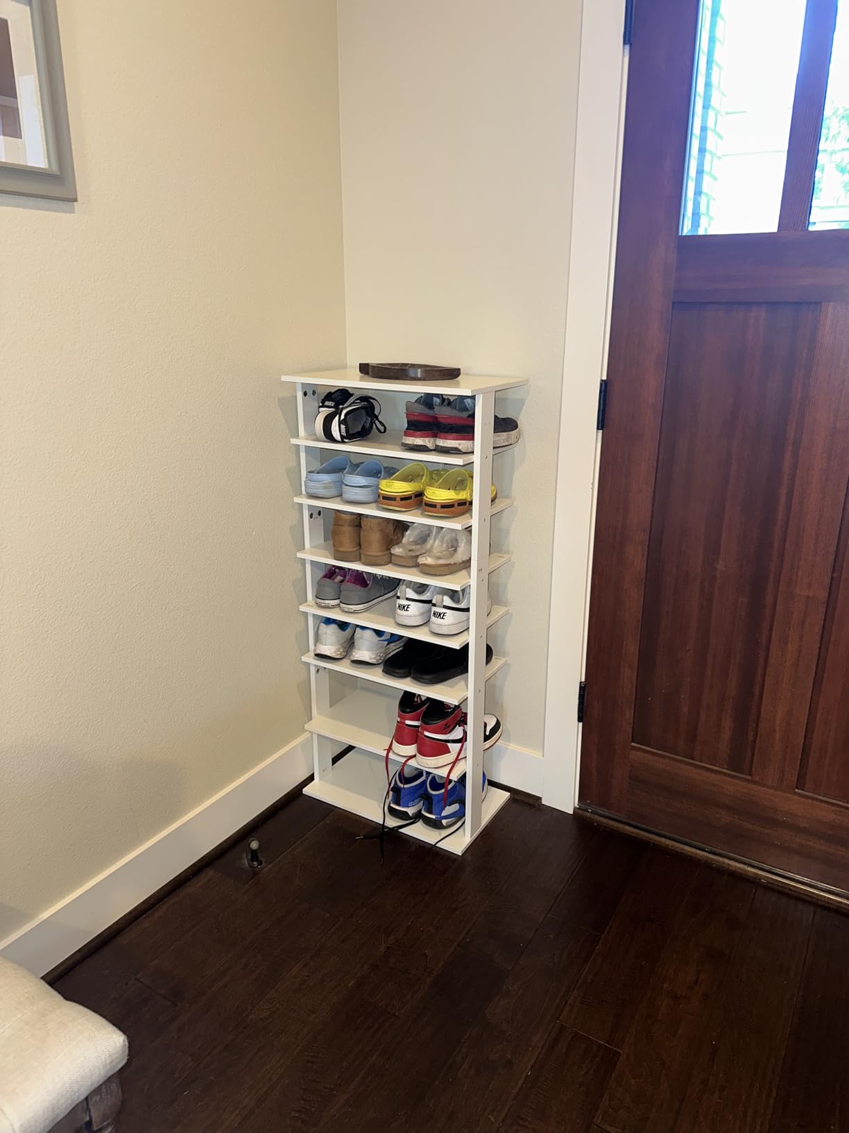 HOOBRO 8 Tiers Vertical Shoe Rack, Wooden Shoe Storage Organizer with Hooks, Narrow Shoe Tower for 8 Pairs, Space Saving, for Entryway, Living Room, Bedroom, Rustic Brown BF07XJ01G1 customer photo 2