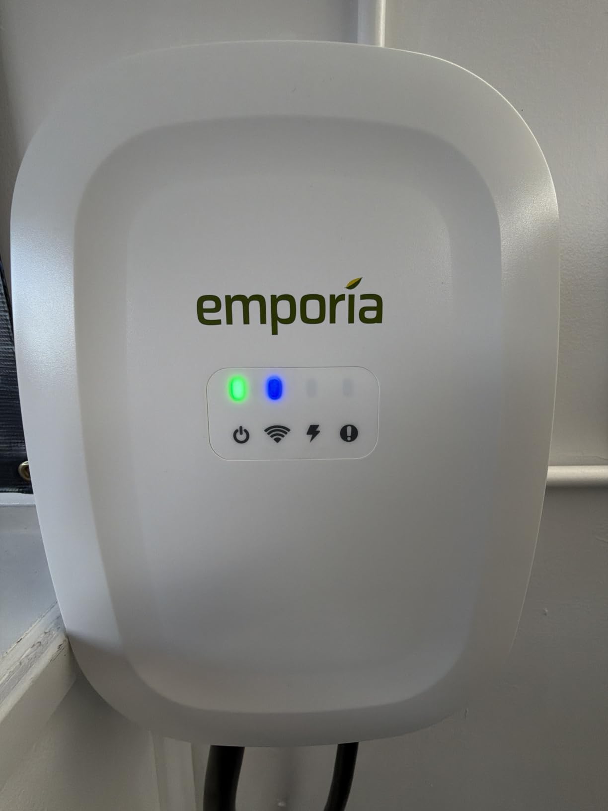 EMPORIA Level 2 EV Charger w/ J1772 Connector — 48 Amp, 240V WiFi Enabled Electric Vehicle Charging Station, 25ft Cable, NEMA 14-50, White customer photo 2