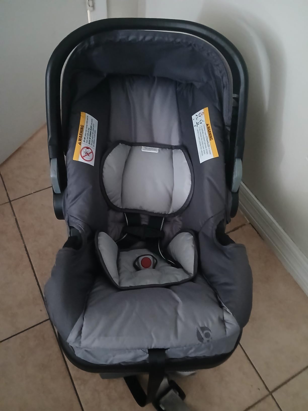 Baby Trend EZ-Lift™ Plus Infant Car Seat, Liberty Red – Newborn Comfort Padding, Lightweight Carry Build, Adjustable Harness System customer photo 2
