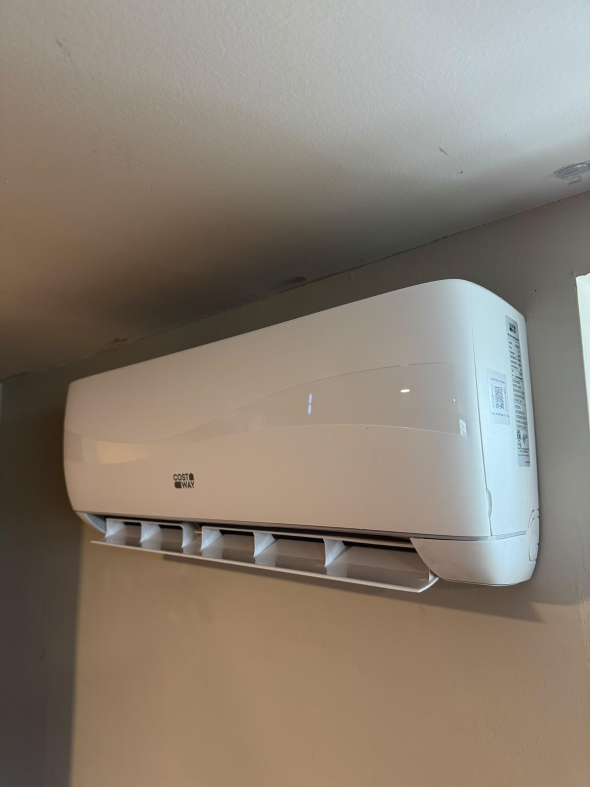 COSTWAY 18000BTU Mini Split Air Conditioner& Heater customer photo 1