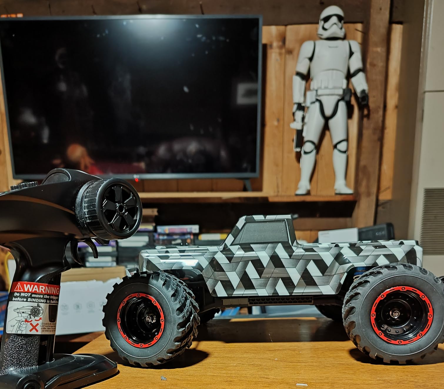HAIBOXING 903A, 1/12 Scale Brushless RC Cars, 4X4 Off-Road RC Monster Truck customer photo 2