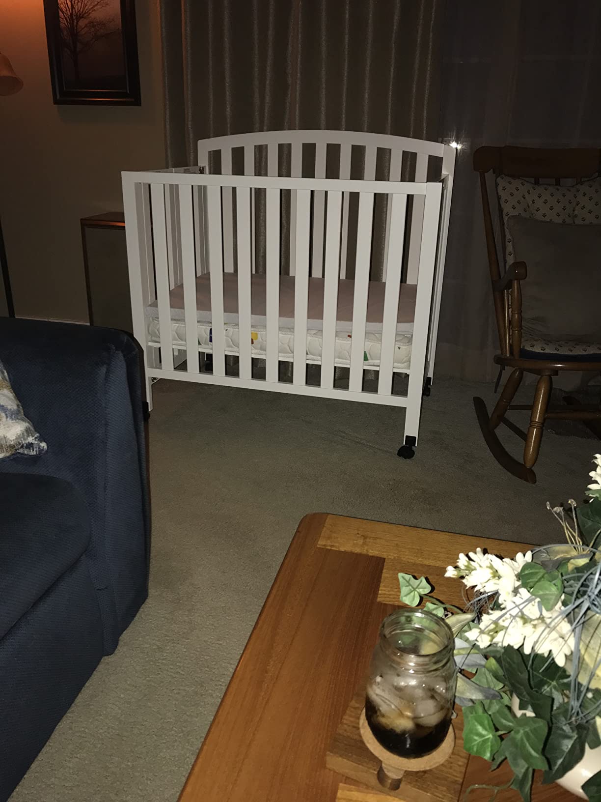 DaVinci Dylan 3-in-1 Convertible Portable Mini Crib, Ebony customer photo 1