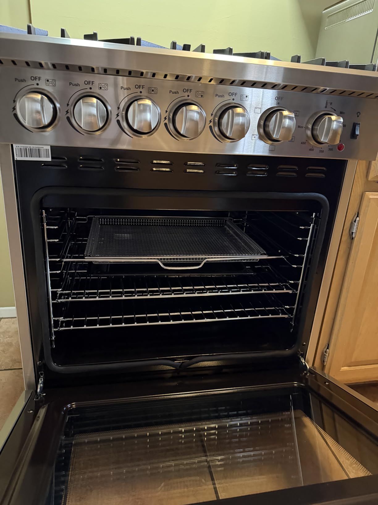 Lazio 30-Inch Dual Fuel Range, 5 Burners, 4.32 cu.ft. True Convection Oven with Air Fryer & Griddle customer photo 1