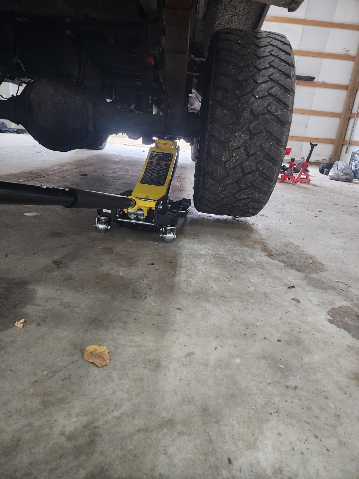 VEVOR 3 Ton Low Profile Aluminum & Steel Racing Floor Jack | Dual Pistons Quick Lift Pump, Sport Utility Vehicle, Lifting Range 3-6/11