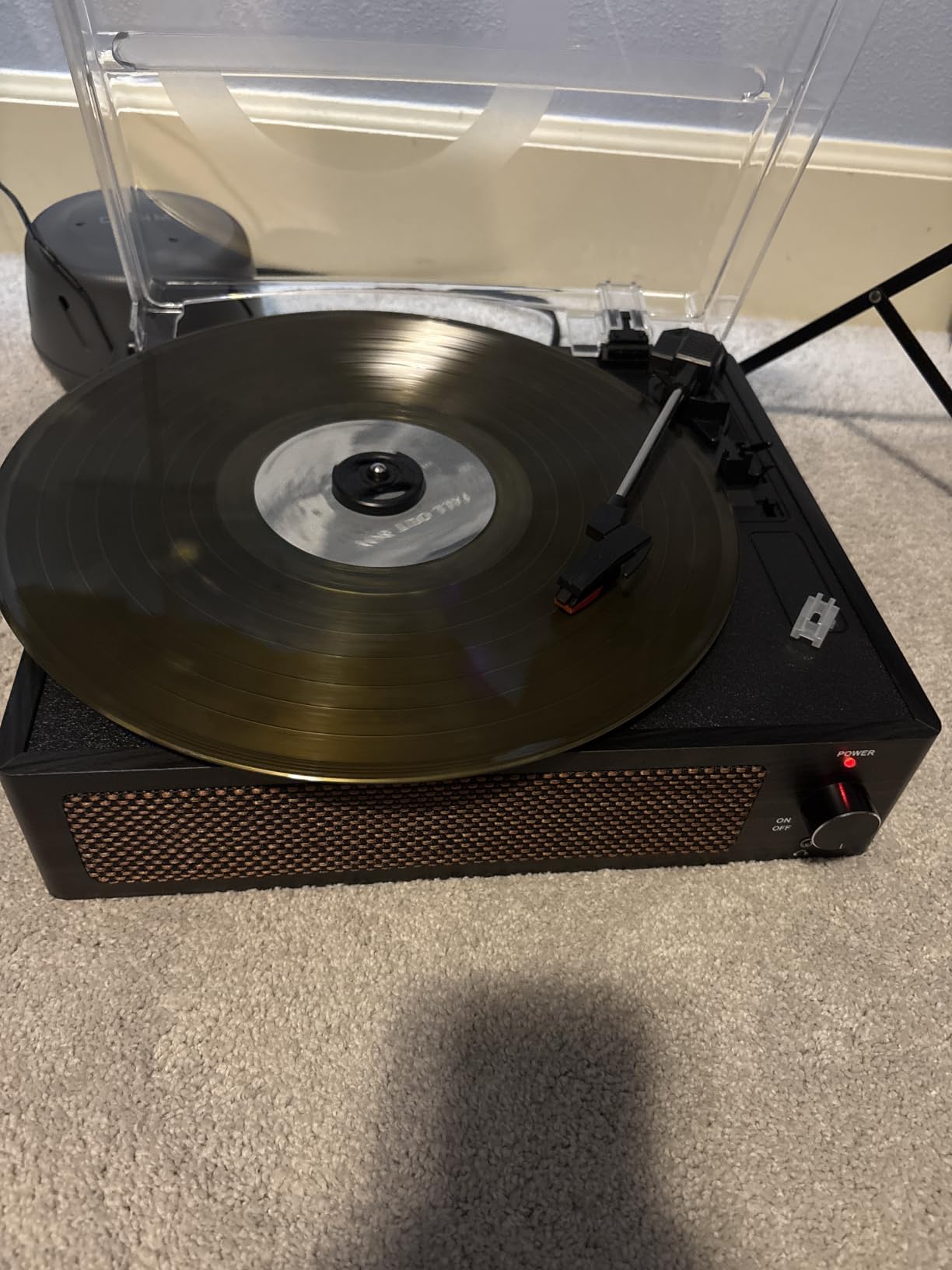 Seasonlife® Vinyl Record Player with Speakers,Wood Black Vintage Turntables | All-in-one Beginner LP Players,Retro Old-school Phonograph,Belt-Driven,3-Speed,BT Wireless Input,Headphone,AUX,RCA,Auto Stop customer photo 2