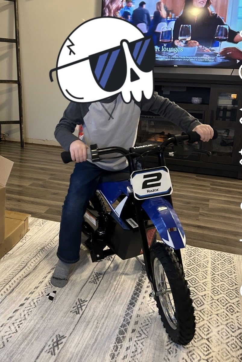 Razor MX125 Dirt Rocket Electric-Powered Bike with Authentic Motocross Geometry, Rear-Wheel Drive,100-watt, high-Torque, Chain-Driven Motor, for Kids 7+, Blue | Iconic Wheeled Ride-On For Kids Age 5+ | Hi/Lo Speed Safety Switch | 100W/12V Motor | Up To 8 MPH, 40 Mins; 78 Lbs customer photo 1