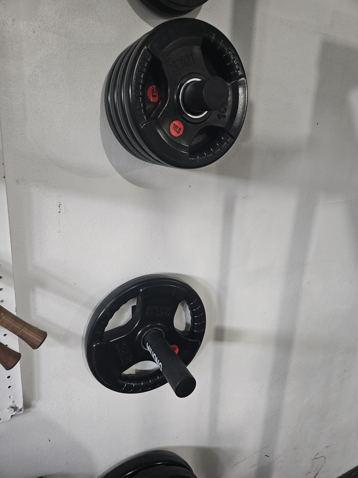 XDDIAS 2-Inch Three-Grip Rubber Olympic Plates,Cast Iron Barbell Weights customer photo 1