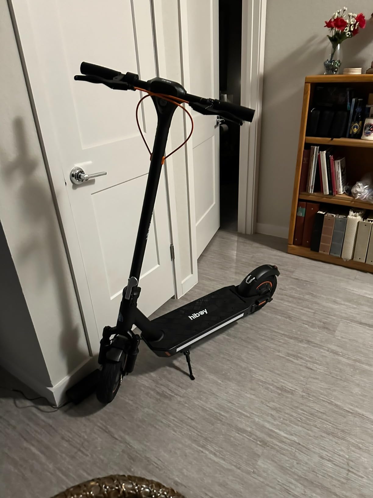Hiboy MAX Pro Electric Scooter, 46.6 Miles & 22 MPH Commuting E-Scooter | 650W Peak Power Motor, 11