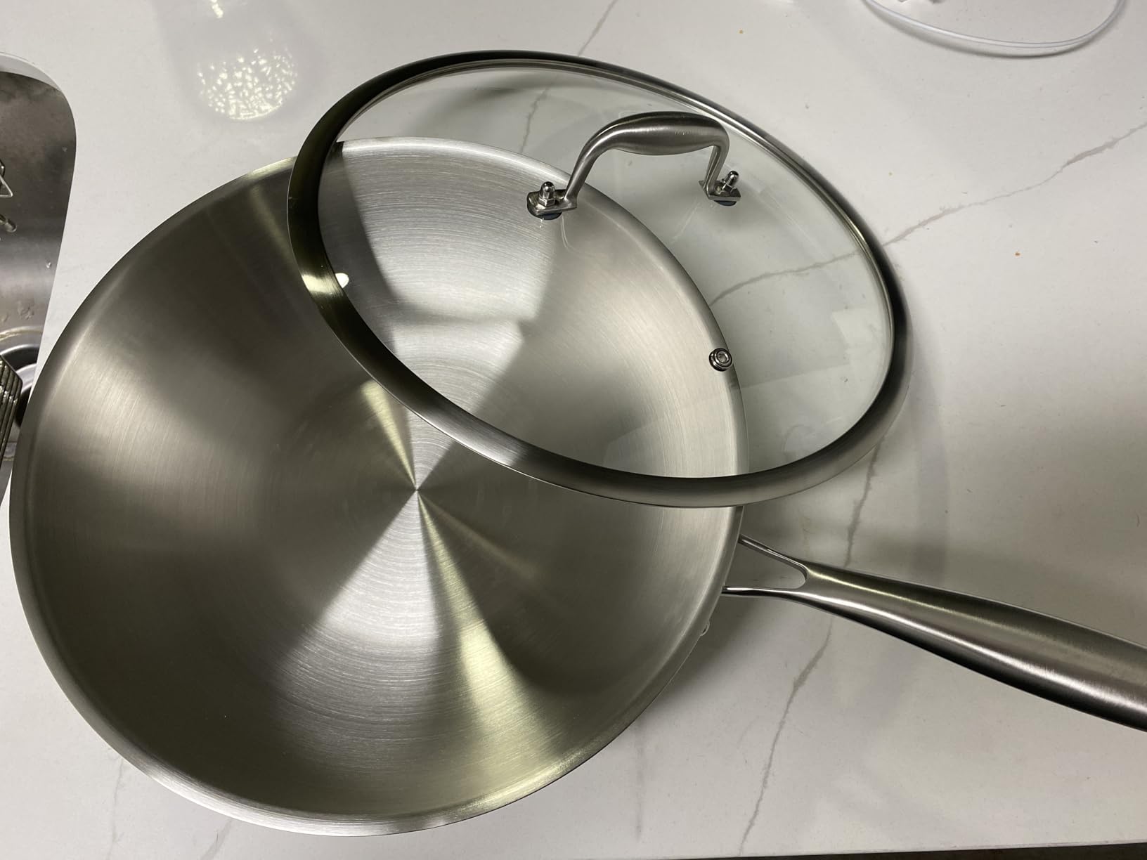 DELARLO Tri-Ply Stainless Steel Woks, 12 Inch Healthy Non-Toxic Cooking Wok Pan with Lid, Wide & Deep Cookware Stir-Fry Pans, Dishwasher and Oven Safe Up To 600°F, Works on Induction,Detachable Handle customer photo 1
