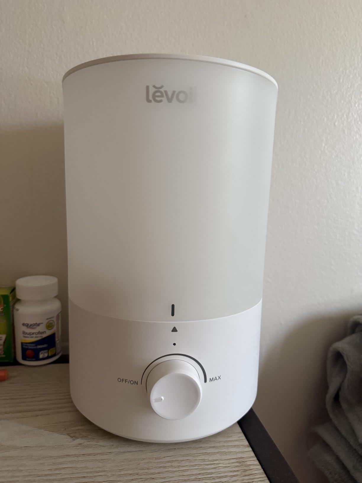 Levoit Top Fill Humidifiers for Bedroom, 2.5L Tank for Large Room, 28dB customer photo 1