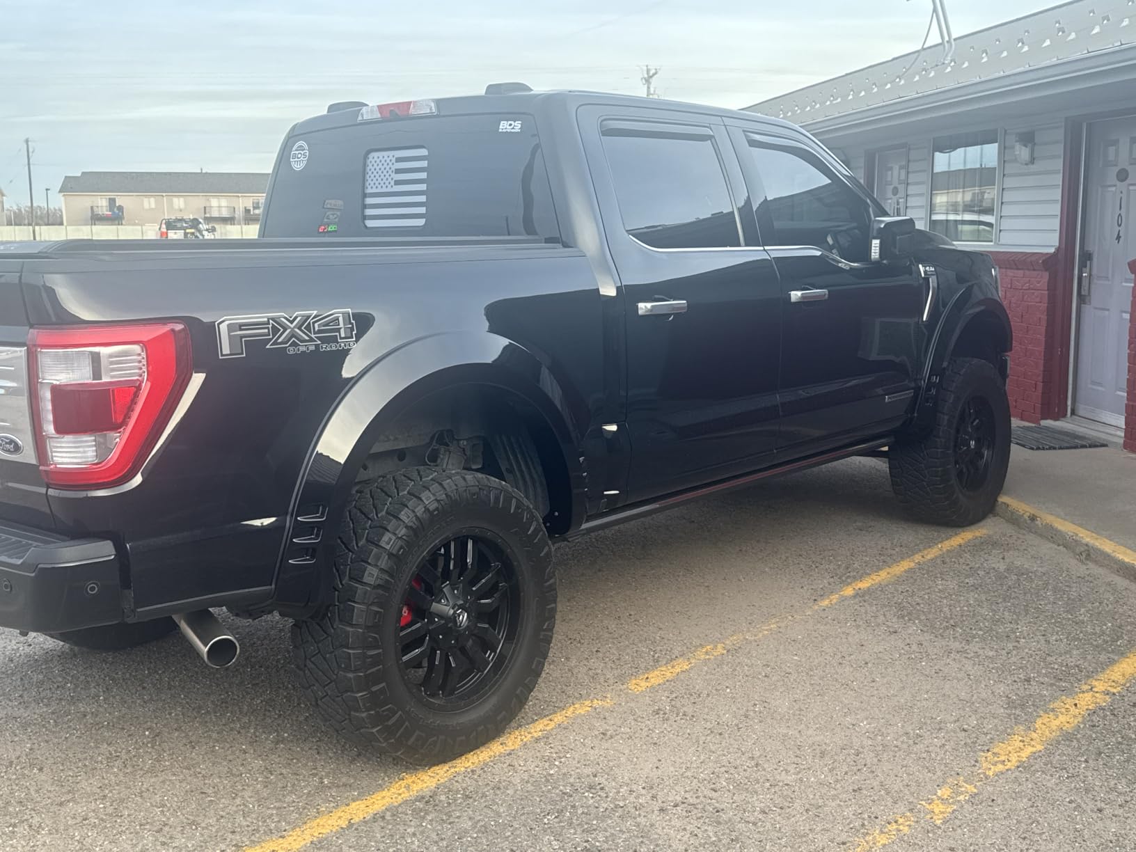 Flowkottu Retractable Tonneau Cover Fit Ford F-150 2015-2026 Truck Bed 5.5 customer photo 1