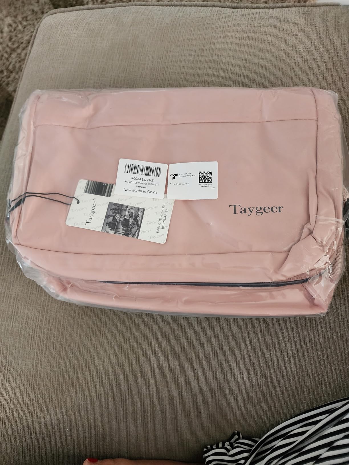 Taygeer Carry On Backpack, 40l Travel Backpack for Women Airline Approved customer photo 2