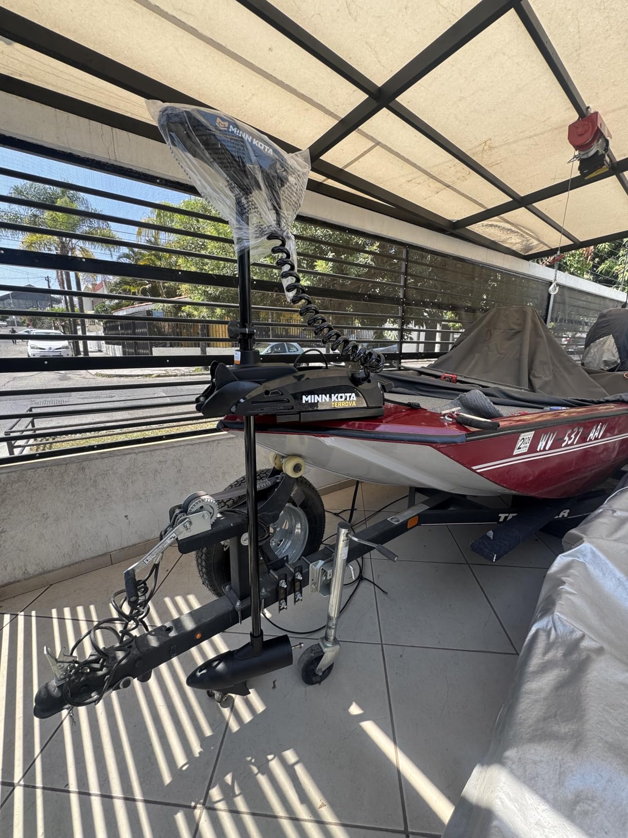 Minn Kota Terrova Bow-Mount Electric Trolling Motor with GPS, Spot-Lock – 55 Lb. Thrust, 54 In. Shaft, Freshwater customer photo 2