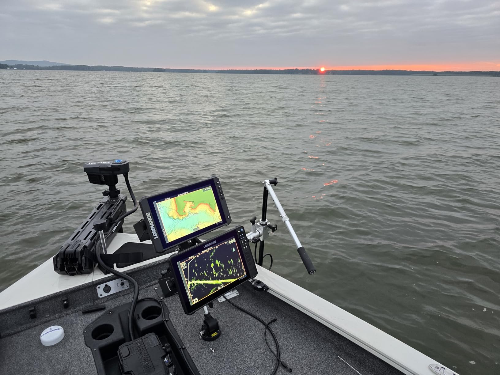 Lowrance ActiveTarget 2 (AT2) and ActiveTarget 2 XL (AT2 XL) Live Sonar Transducers customer photo 1