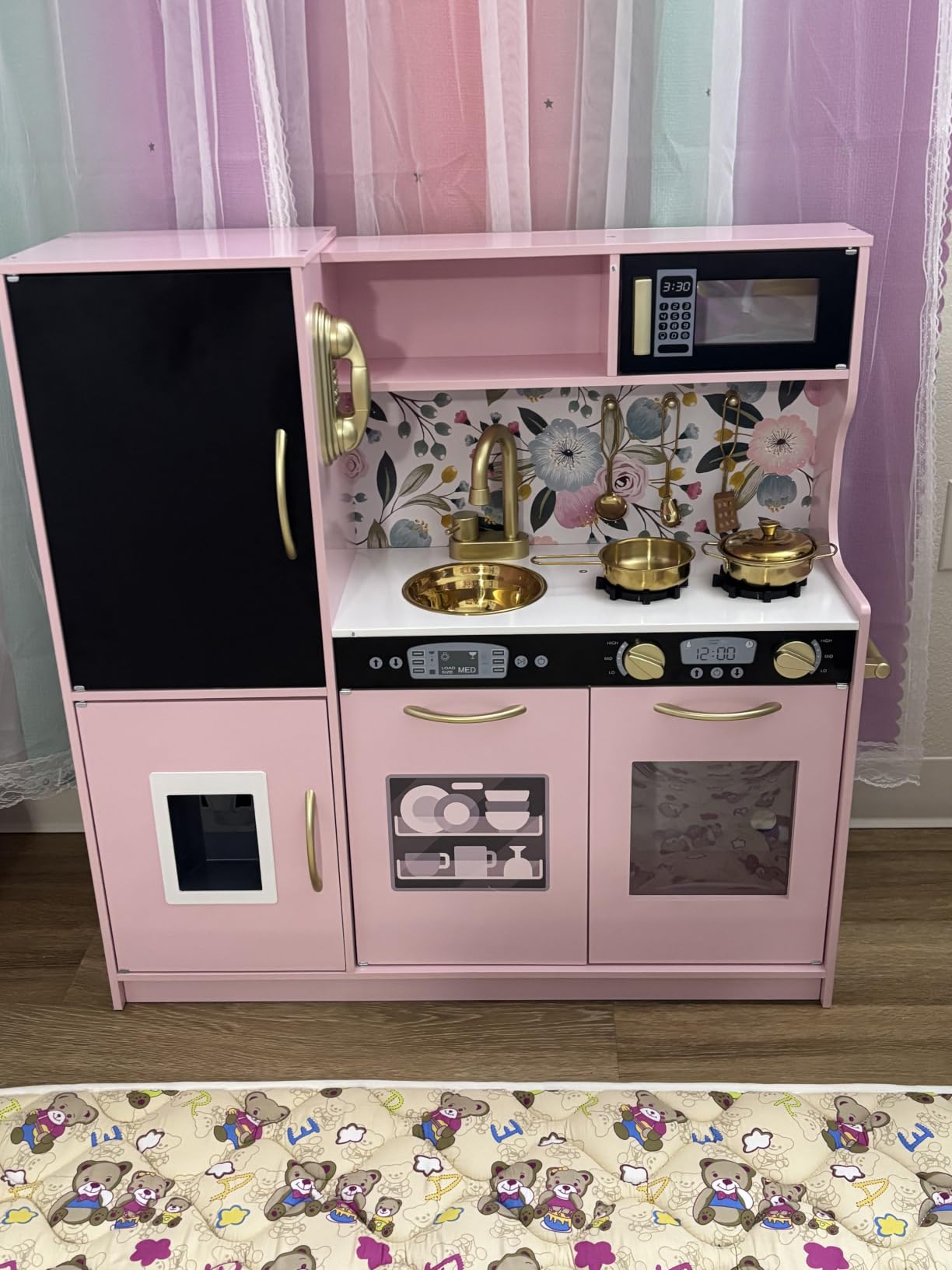 Best Choice Products Wooden Play Kitchen for Kids, Pretend Play Cooking Toy Set with Sink, Oven, Microwave, Refrigerator, Ice Maker & Accessories, Kitchen Playset for Toddlers Ages 3+ - Pink customer photo 1