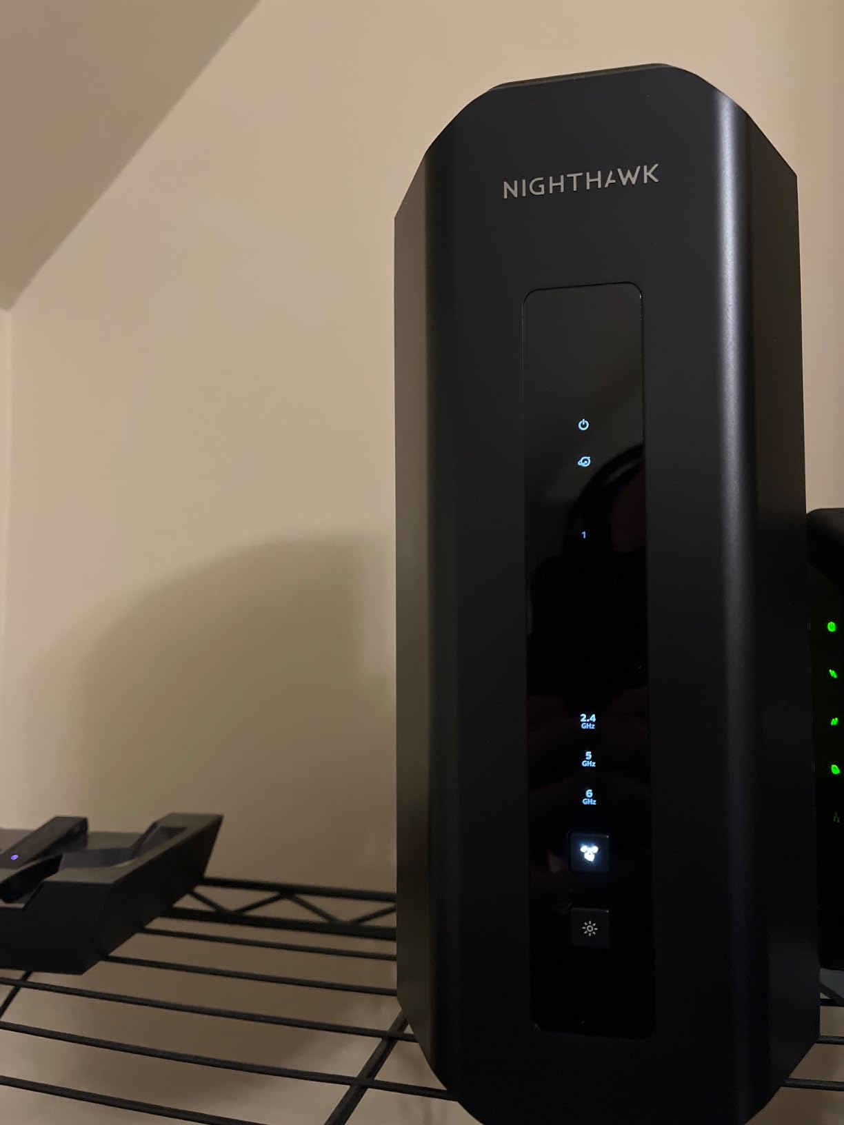 NETGEAR Nighthawk Tri-Band WiFi 7 Router (RS700S) - Router Only- BE19000 Wireless Speed (up to 19 Gbps) – 10 Gig Internet Port - Covers up to 3,500 sq. ft. – 1-Year Armor & Free Expert Help customer photo 2
