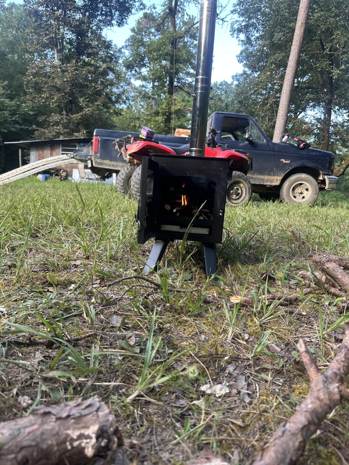 VEVOR Camping Wood Stove Alloy Steel Camping Tent Stove, Portable Wood Burning Stove with Chimney Pipes & Gloves, 1400in³Firebox Hot Tent Stove for Outdoor Cooking and Heating with 8 Pipes customer photo 2