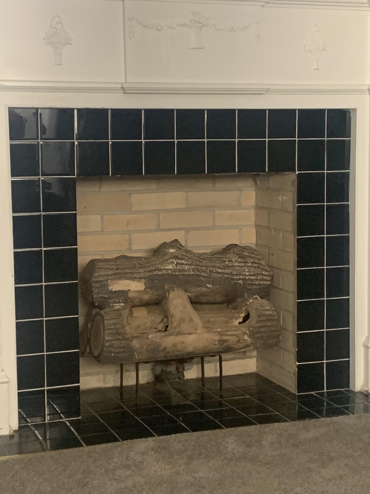 Duluth Forge Ventless Dual Fuel Gas Log Set - 30 in. Stacked Oak, 33,000 BTU, Remote Control - Model# DLS-30R-2 customer photo 1