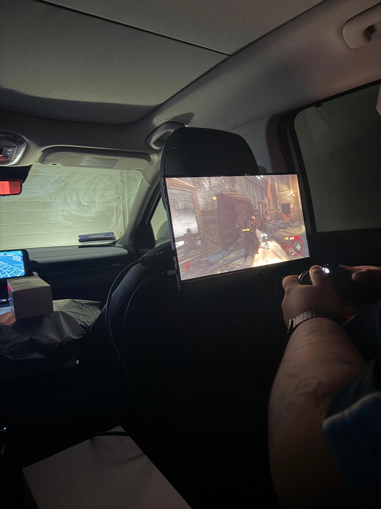 ARZOPA 16.1'' 144Hz Portable Gaming Monitor 106% sRGB - Z1FC customer photo 2