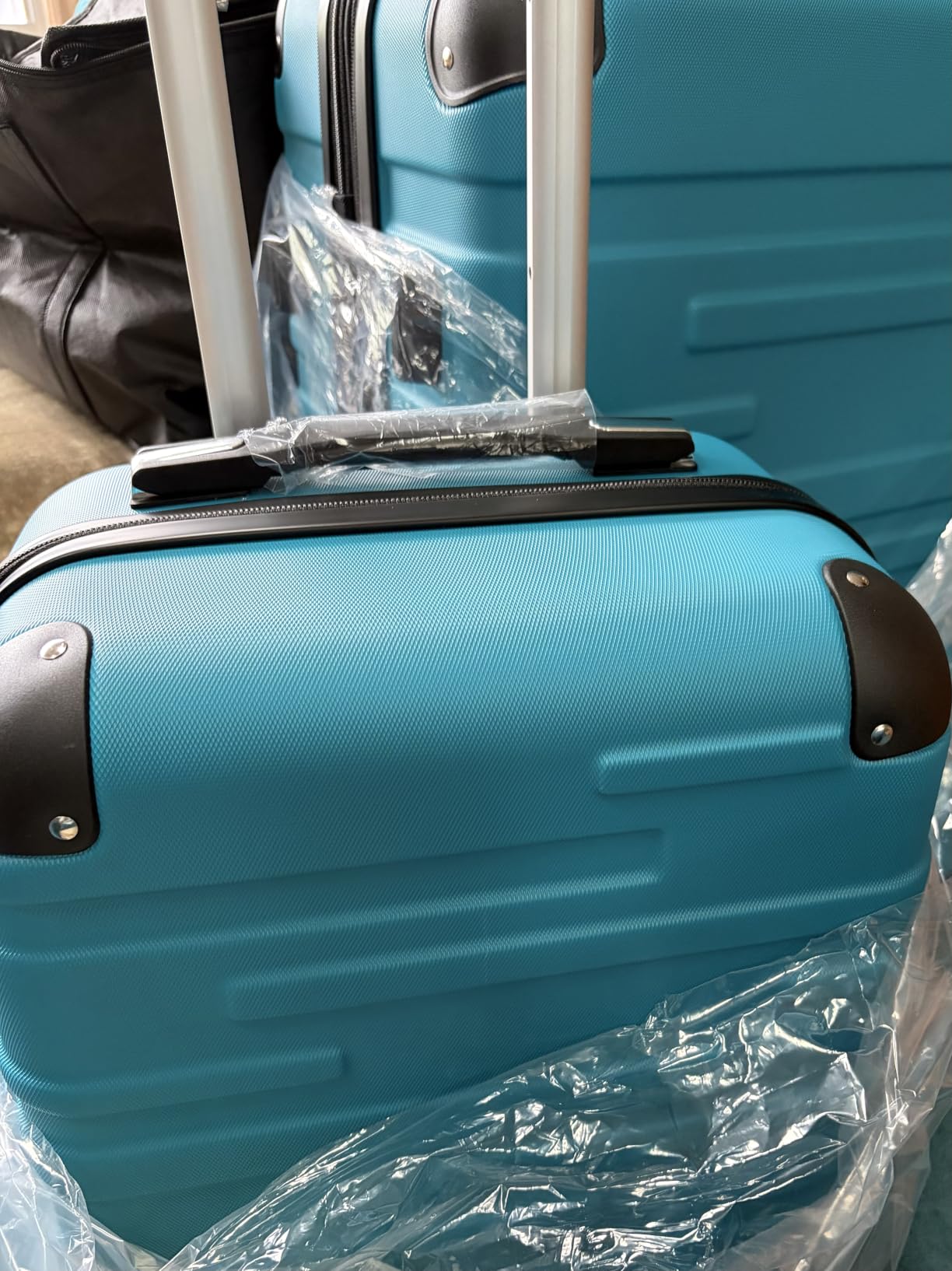 Coolife Hardside ABS Luggage, TSA Lock, Spinner Wheels, 24in Checked customer photo 1
