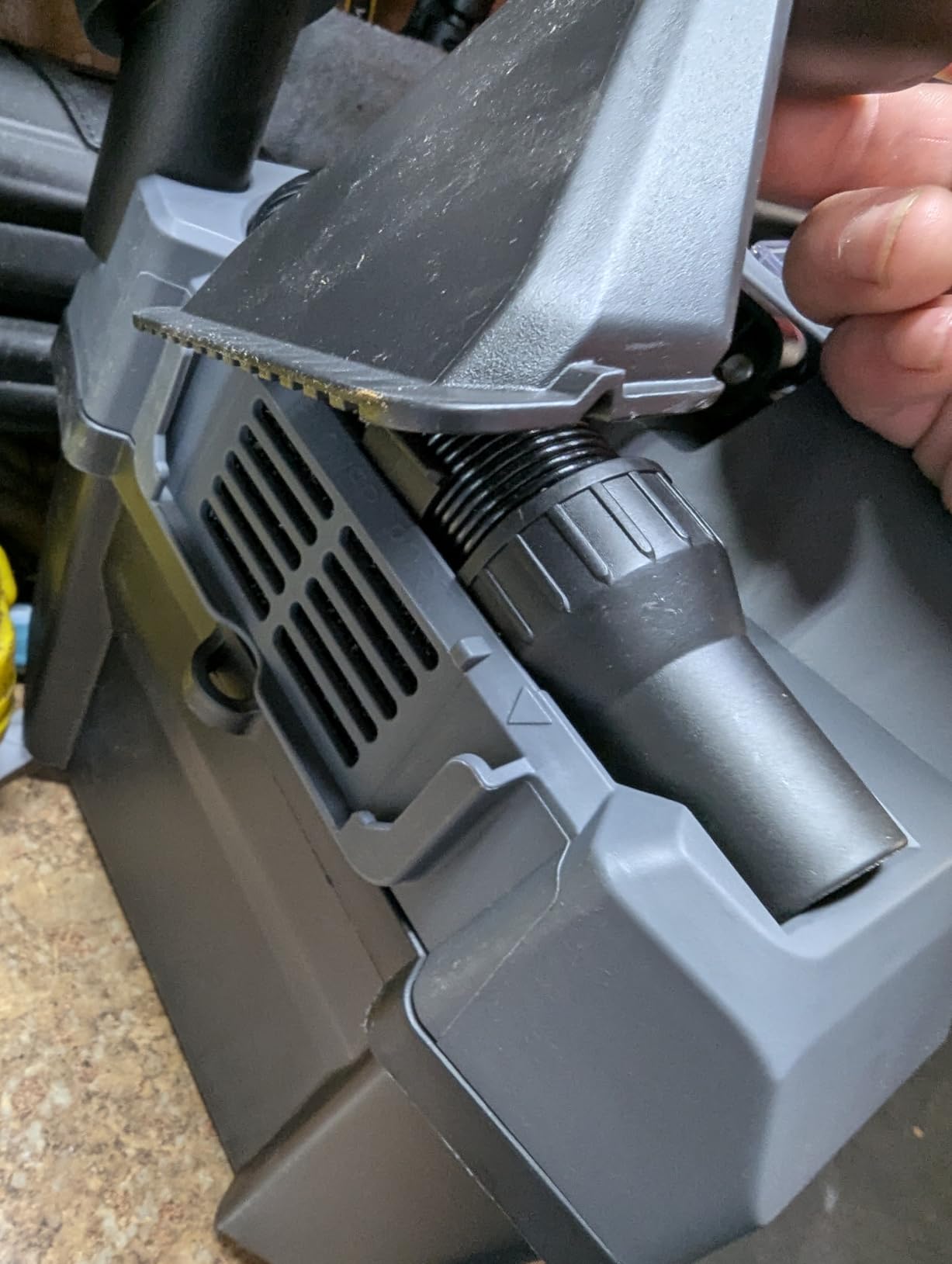 20V Cordless Vacuum Cleaner-Wet/Dry Shop Vac,2.6 Gallon Capacity,Compatible with DeWALT Batteries (Bare Tool - No Battery & No Charger),Ideal for Cleaning Car,Home Spaces,and Workshops RCSV-20 customer photo 2