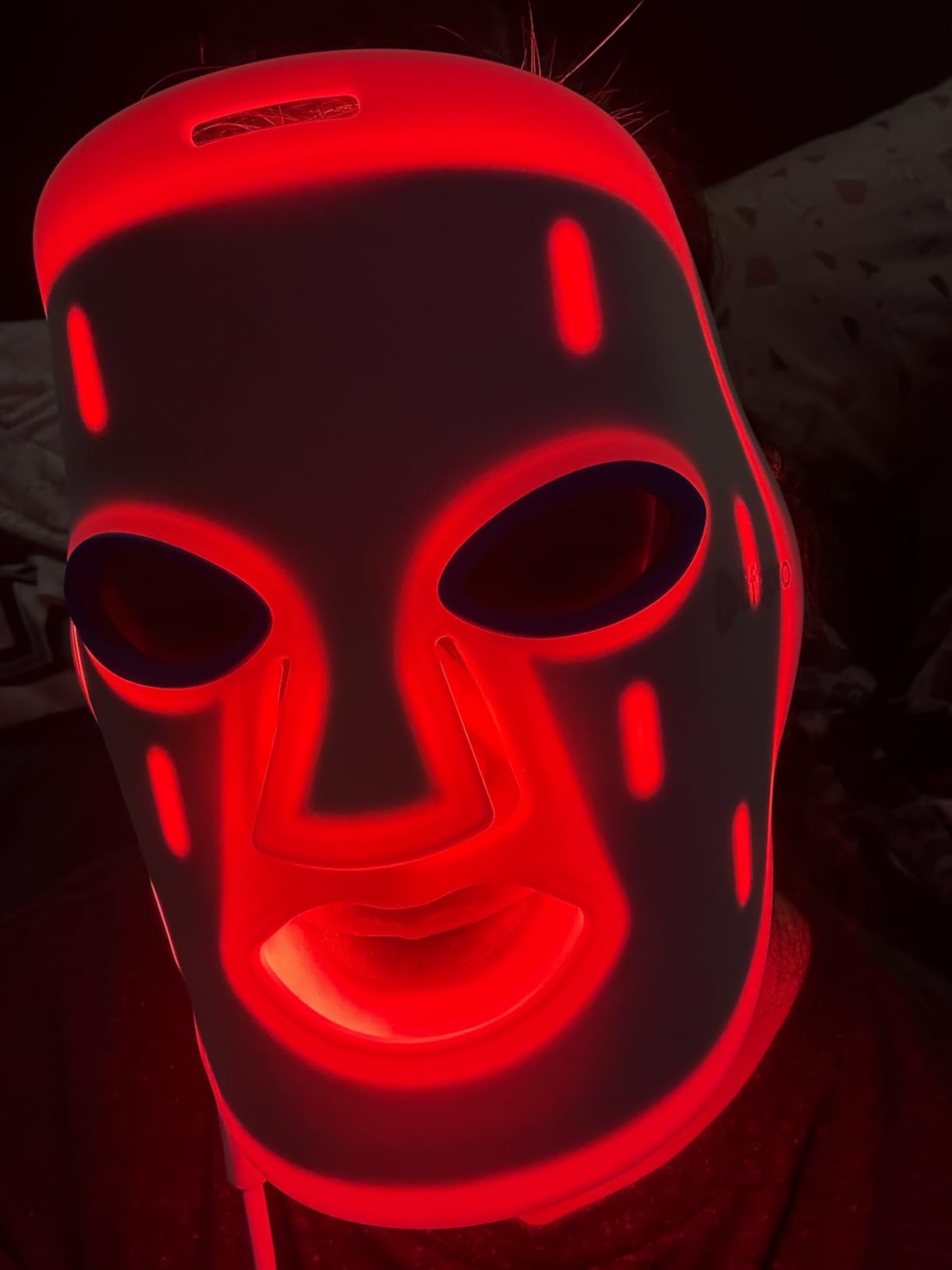 LifePro Revitaglow Red Light Therapy Mask - Triple Chip LED Face Mask customer photo 2