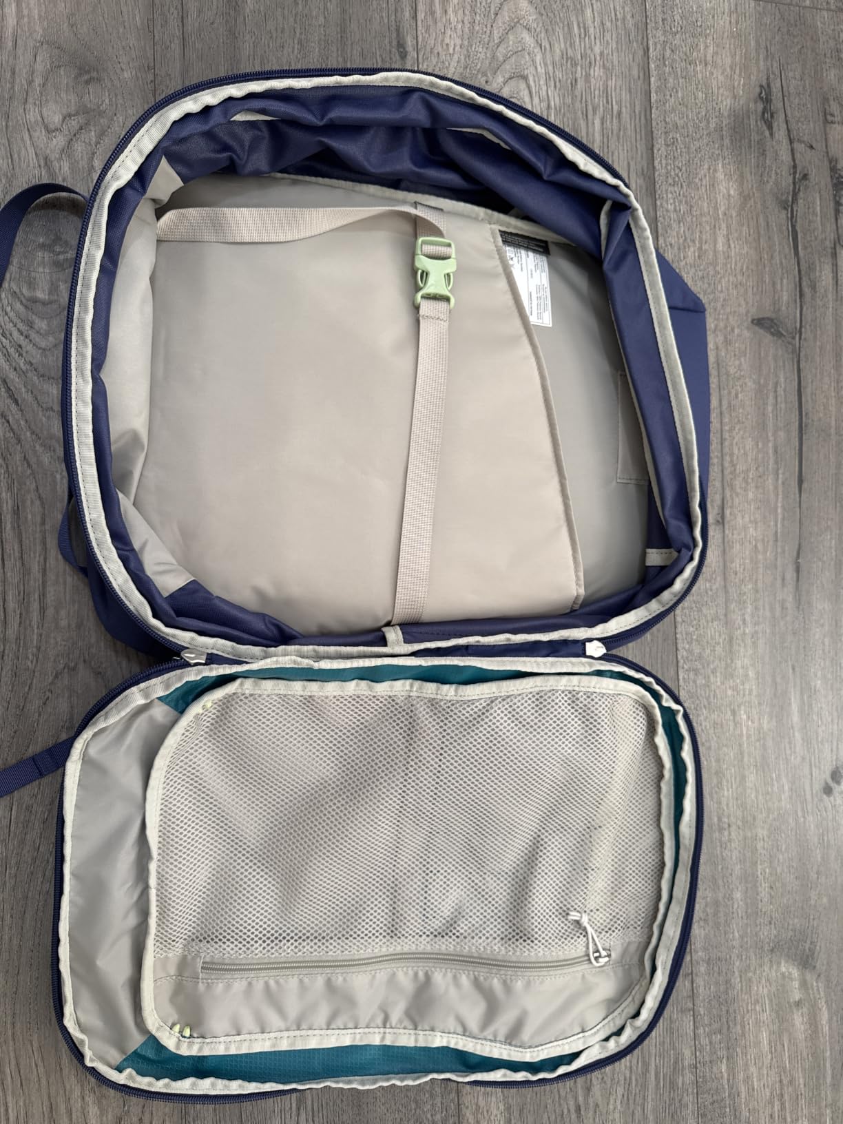 Osprey Daylite Expandable 26+6 Travel Pack, Yellow OS customer photo 2
