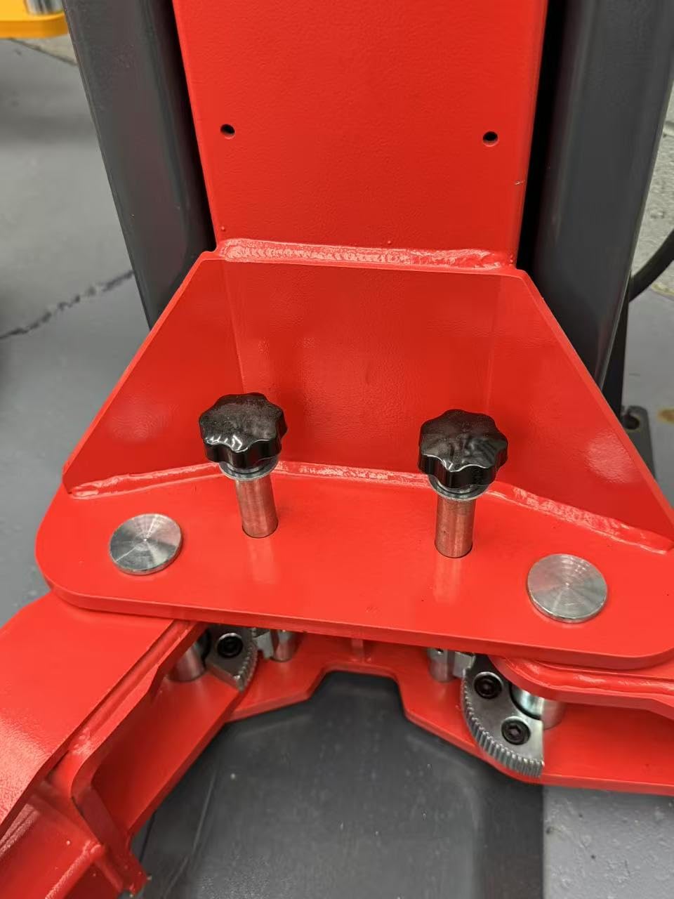 12000 Lbs 4.0HP Two Post Lift Single Lock Release Auto Lift Car Lift 2-Post Lift Truck Hoist customer photo 1
