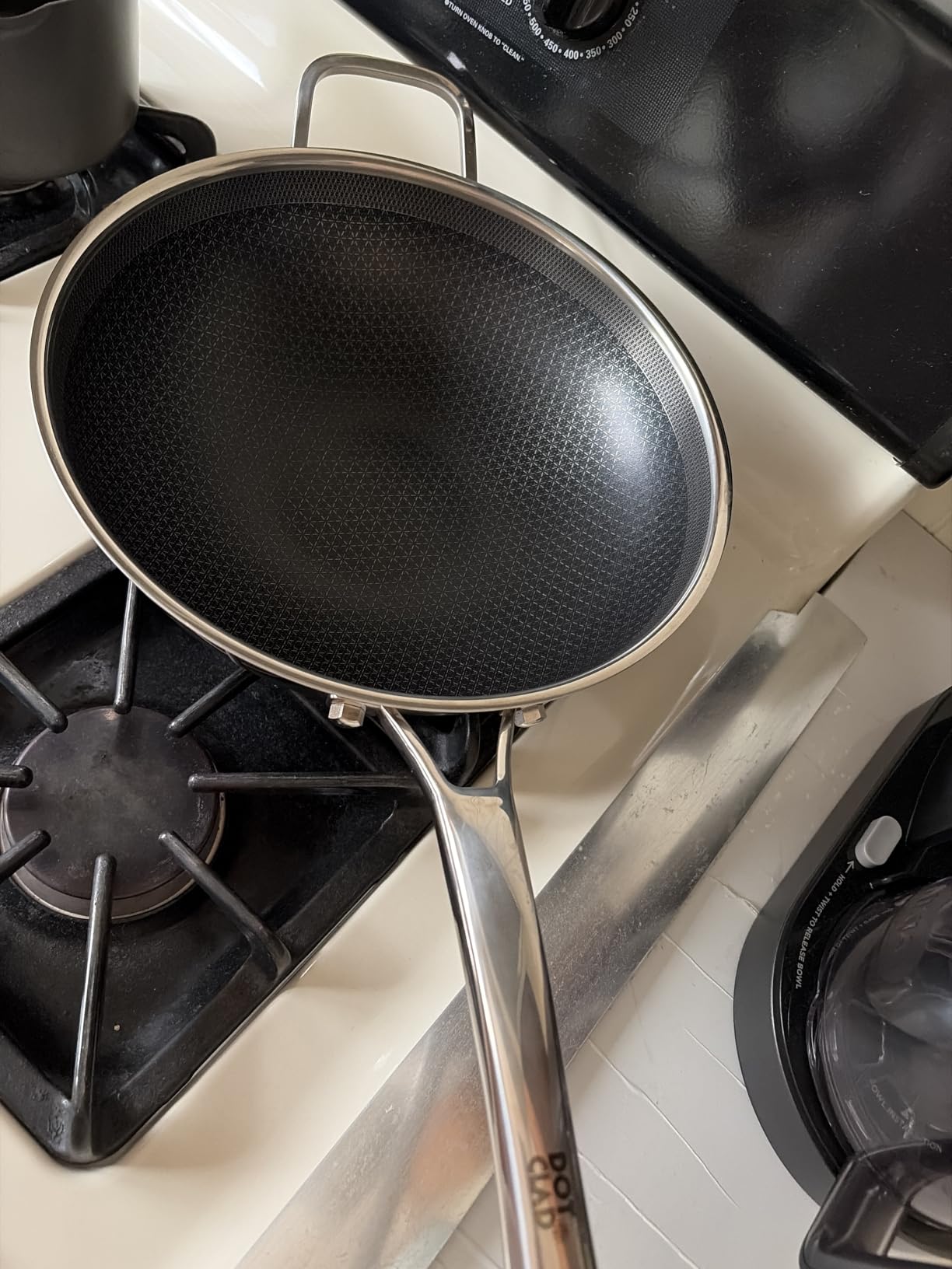 Wok Pan with Lid, 12 Inch Stainless Steel Nonstick Wok, Stir-Fry Pan customer photo 1