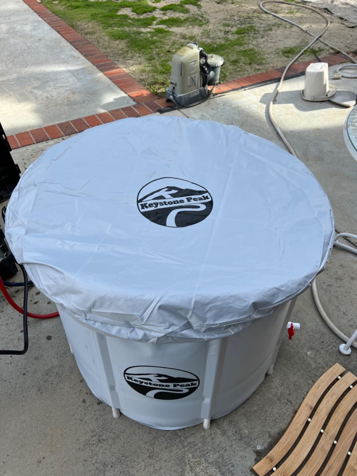 Cold Plunge Tub – Portable Ice Bath Tub for Athletes & Adults – Inflatable Bathtub for Cold Water Therapy, Sports Recovery & Wellness – Outdoor & Indoor Use – 5-Year Assurance customer photo 2
