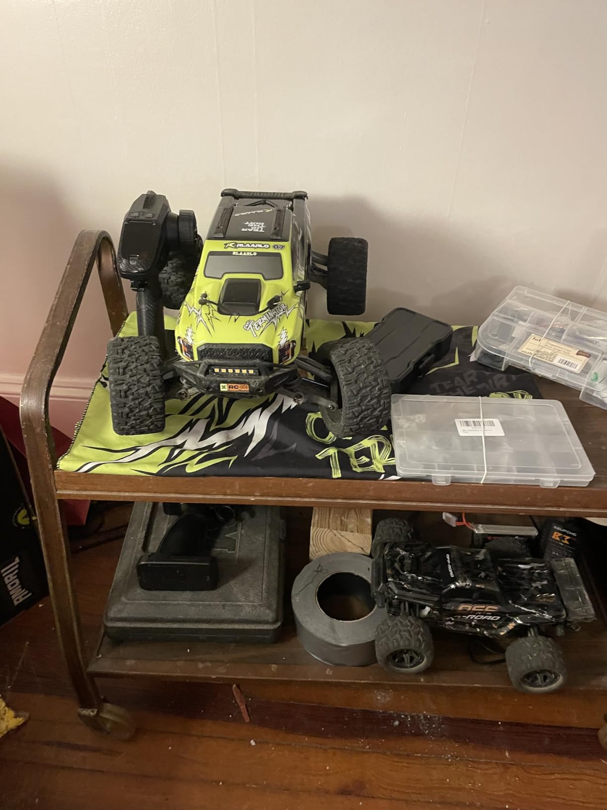 AMORIL 1/10 RTR Brushless Fast RC Cars for Adults,Max 50mph Hobby Electric Off-Road Monster Truck,Waterproof High Speed RC Car 4WD Remote Control Car with 3S Lipo,Green customer photo 1