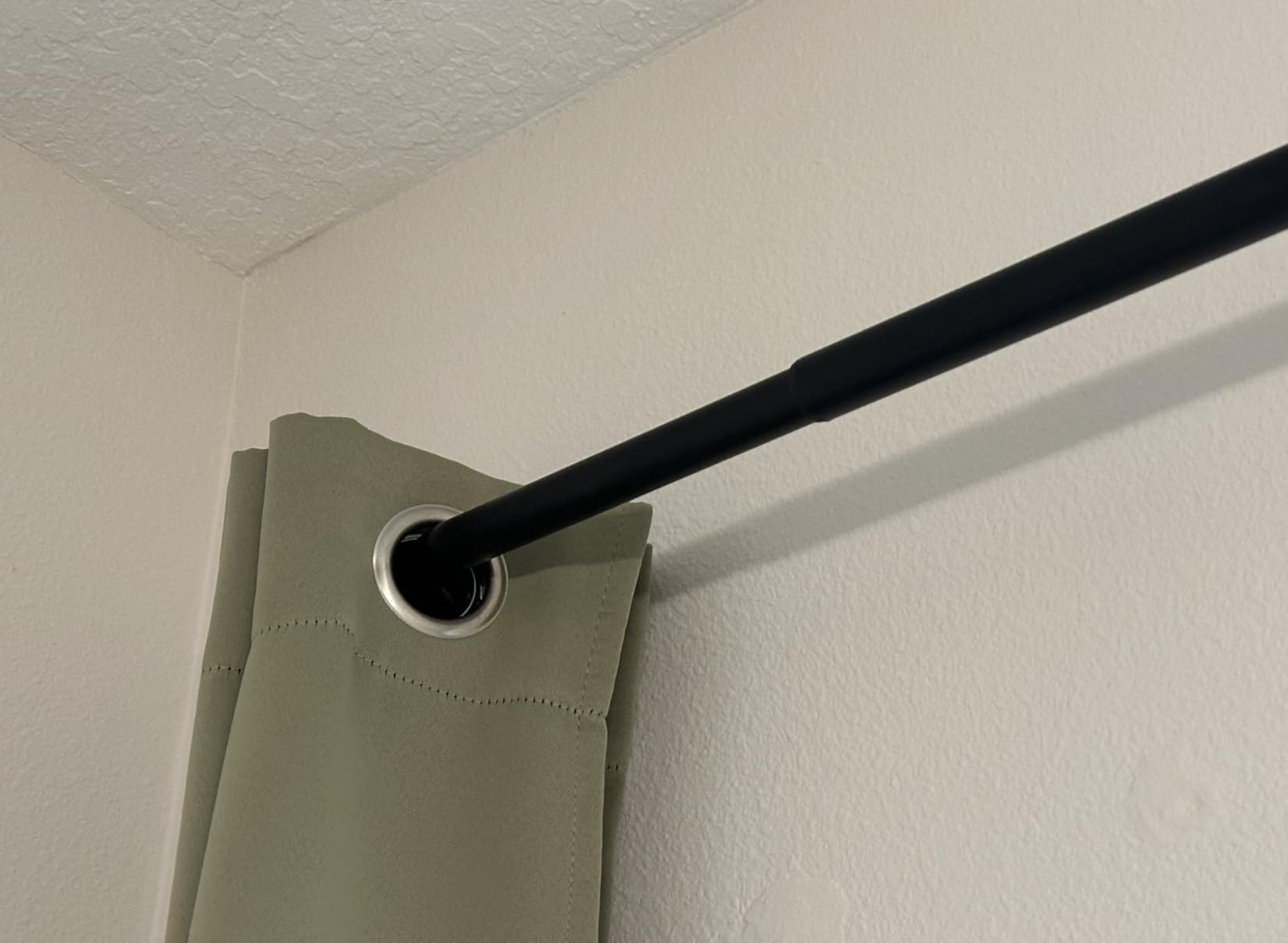 ZYRW Blackout Curtain Rod, Adjustable Extra Long Curtain Rod for Windows 66 to 152 Inches(5.5-12.7Ft), Wrap Around Heavy Duty Curtain Rods, Room Darkening French Return Rod, Matte Black customer photo 1