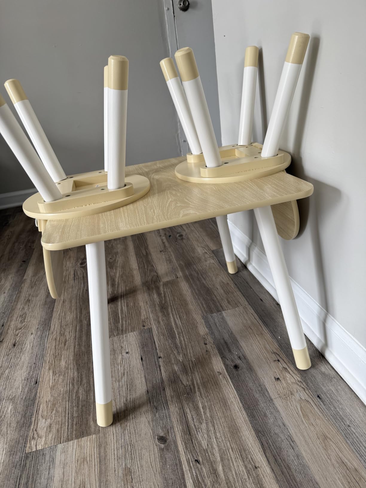 VEVOR Kids Table and Chairs, Toddler Table and Chair Set, Children Wooden Multi-Activity Table for Play, Art, Craft, Reading, Learning, Eating, 1 Table and 2 Chairs customer photo 2