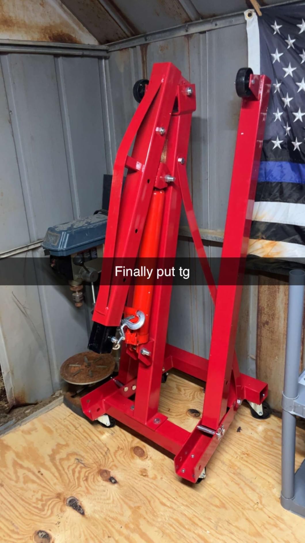 2 Ton Engine Hoist Foldable Cherry Picker, Heavy Duty Engine Lift Hoist | 4400 lbs Foldable Hydraulic Shop Crane w/Telescopic Boom & 6 Swivel Casters for Auto Repair Garage Workshop (Red) customer photo 1