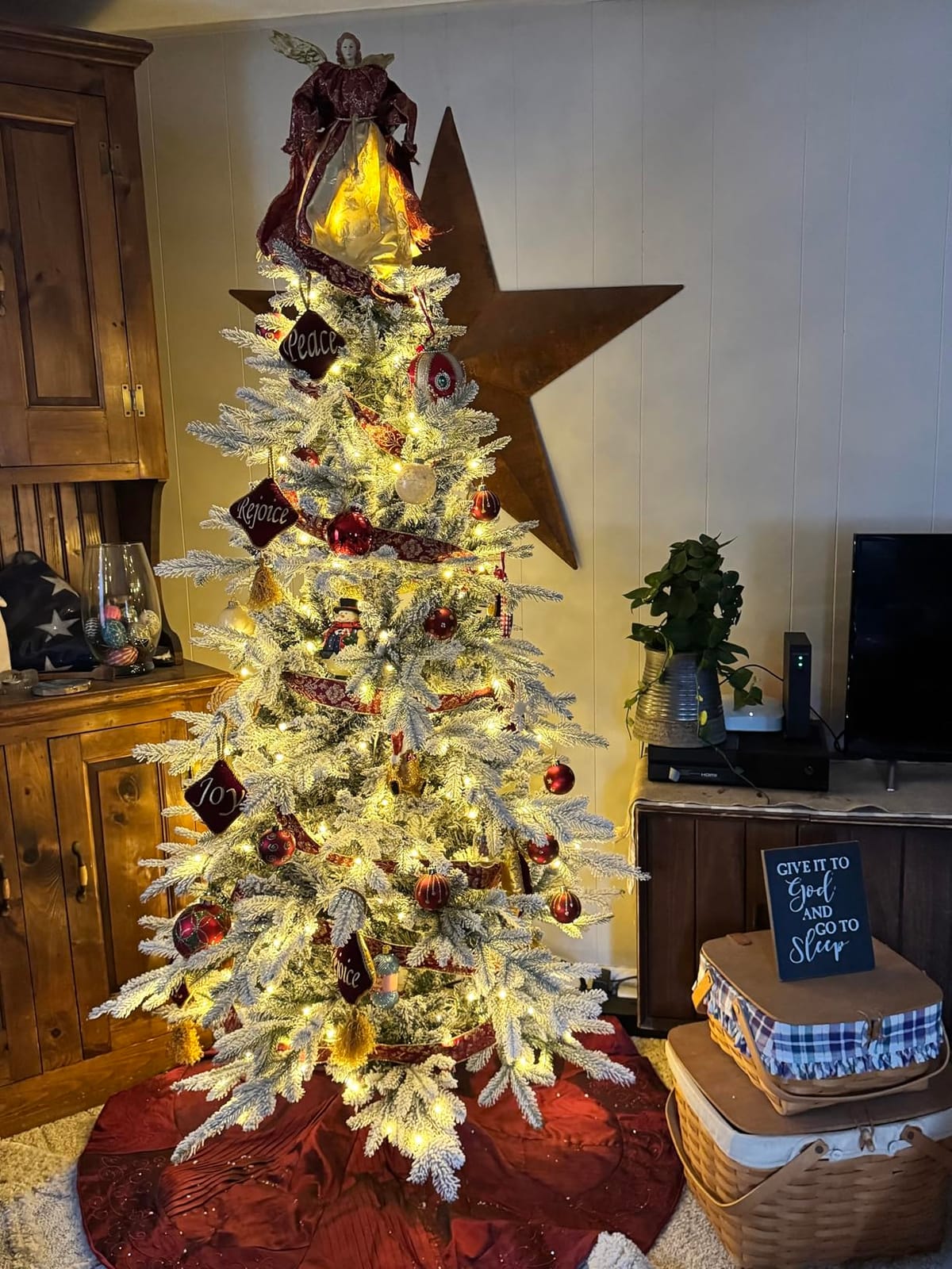 8FT Christmas Tree Prelit Flocked，Snow Frosted PE Tips Premium Artificial Xmas Tree，Foldable Metal Base, Holiday Decoration Warm White & Muticolor LED customer photo 1