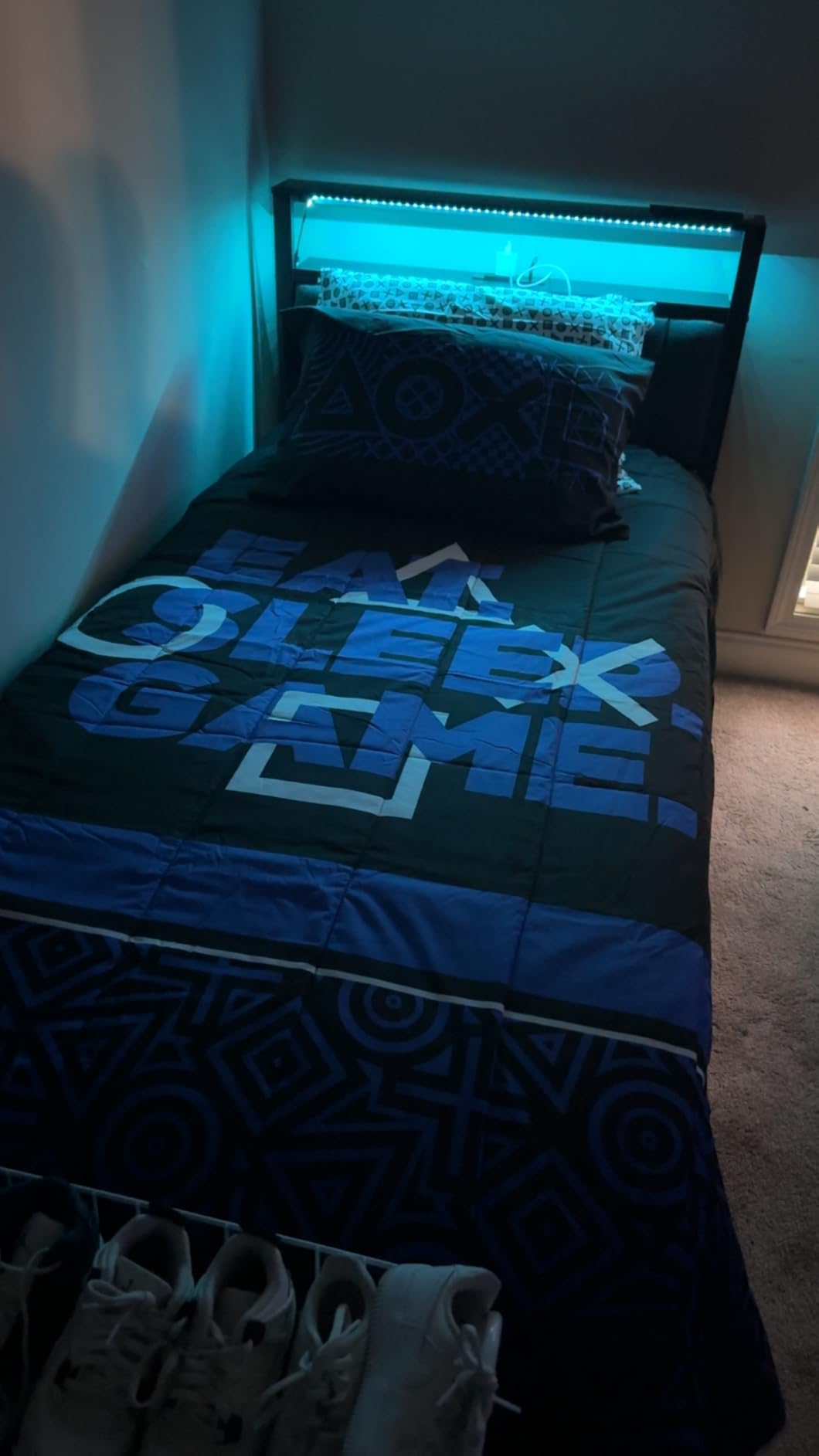 Furnulem Twin Size Bed Frame with Charging Station and LED Lights customer photo 2