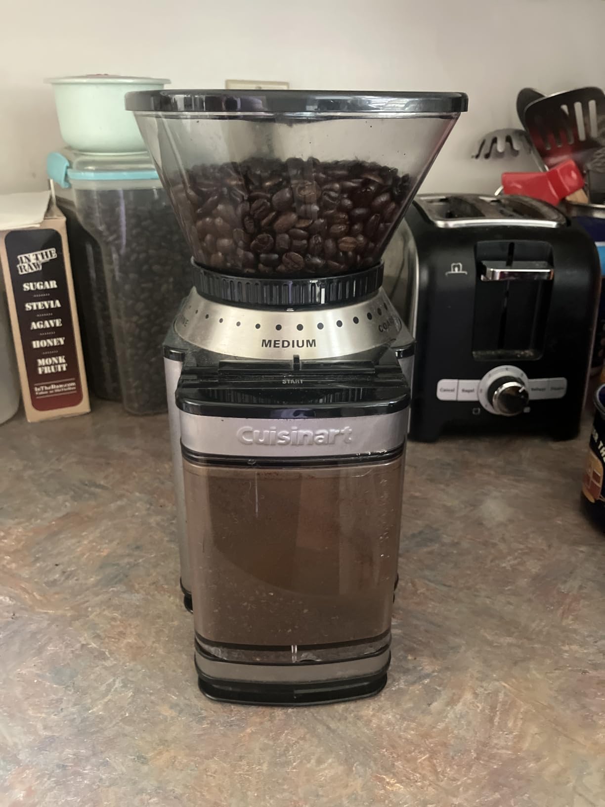 Cuisinart Coffee Grinder, Electric One-Touch Automatic Burr Coffee Grinder with 18-Position Grind Selector, Cup Size Selector for 4 – 18 Cups, Cool Gray Stainless Steel customer photo 2