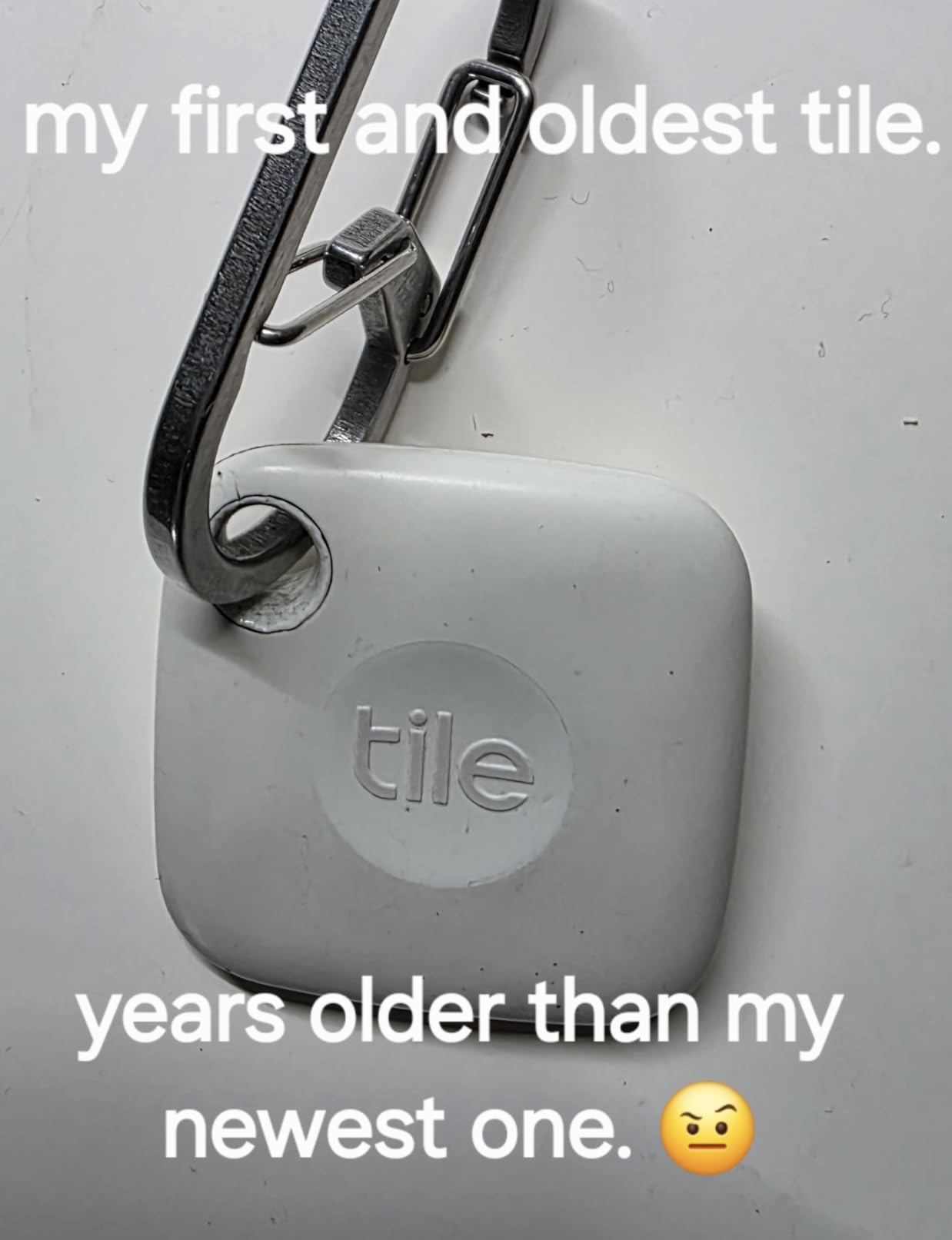 Life360 Tile - Bluetooth Tracker, Keys Finder and Item Locator for Keys, Bags and More. Phone Finder. Both iOS and Android Compatible. 1-Pack (Black) customer photo 2