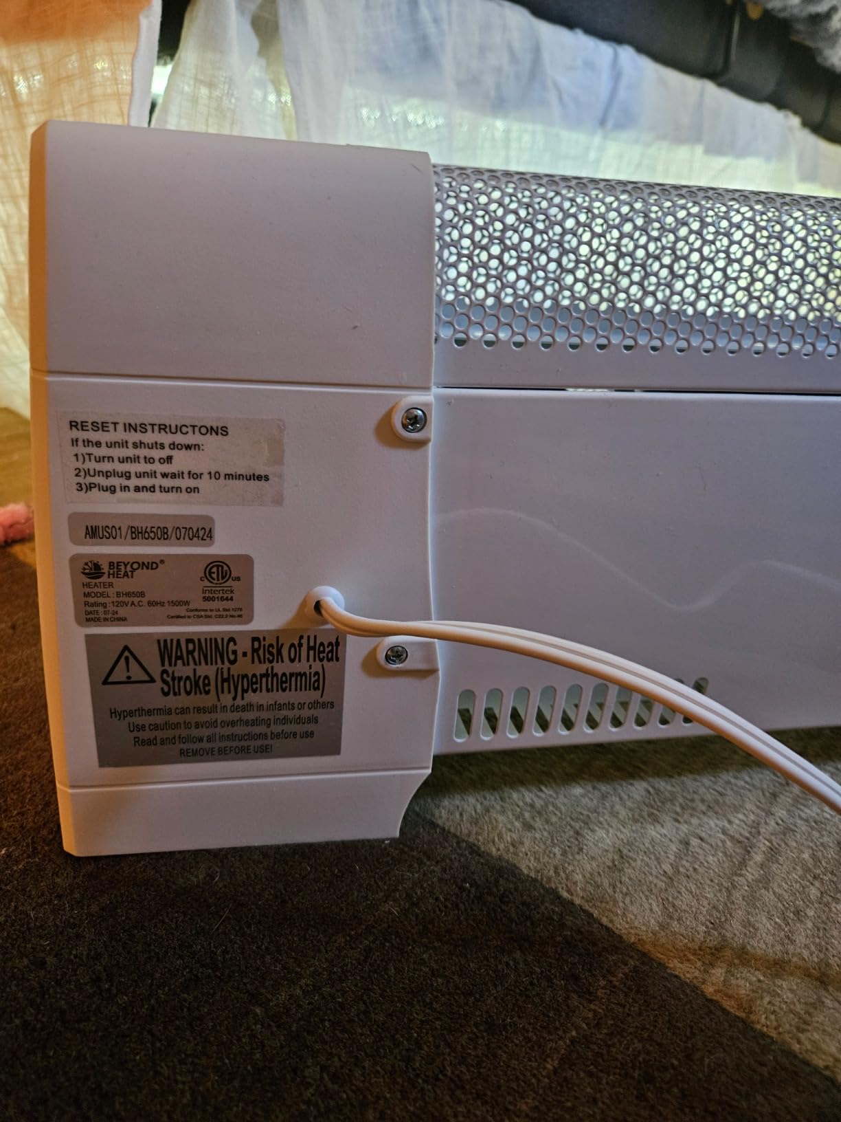 BEYOND HEAT Electric Baseboard Space Heater 1500W with Digital Thermostat customer photo 2
