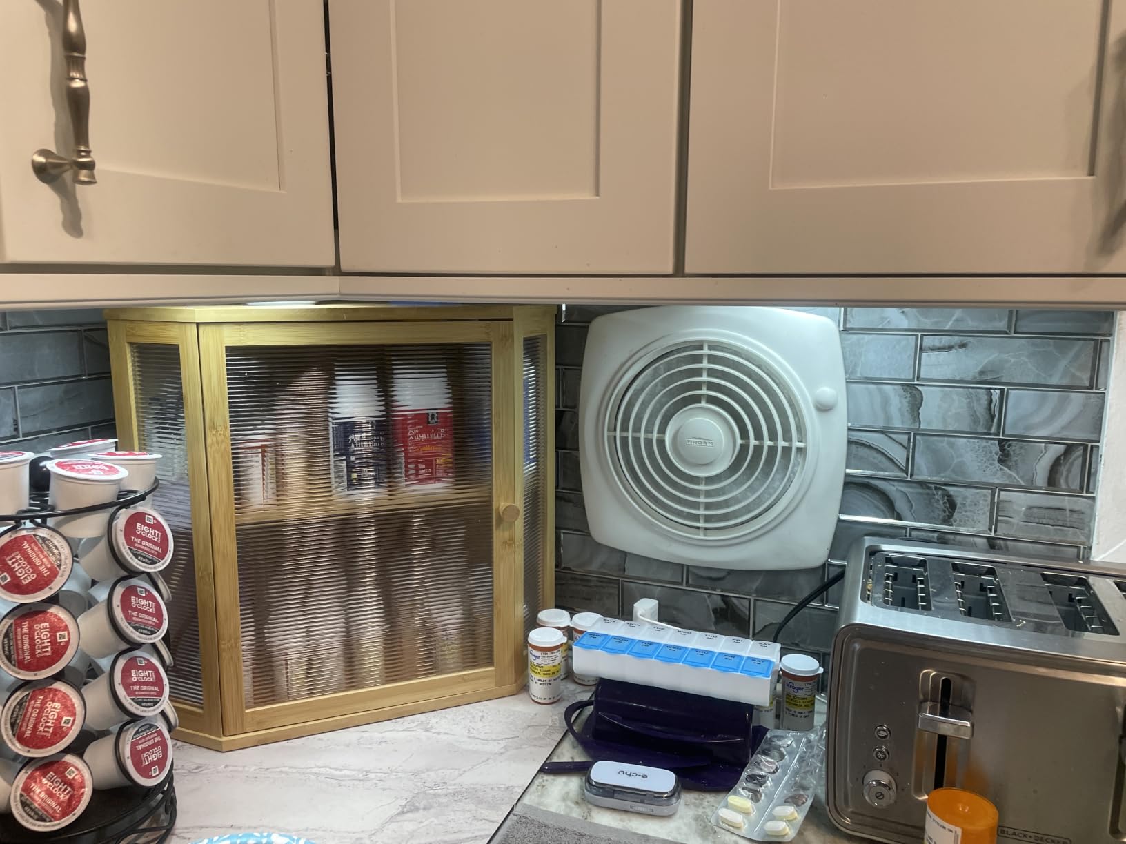 EZVALO Under Cabinet Lighting with Charging Station, Motion Sensor Lights customer photo 1
