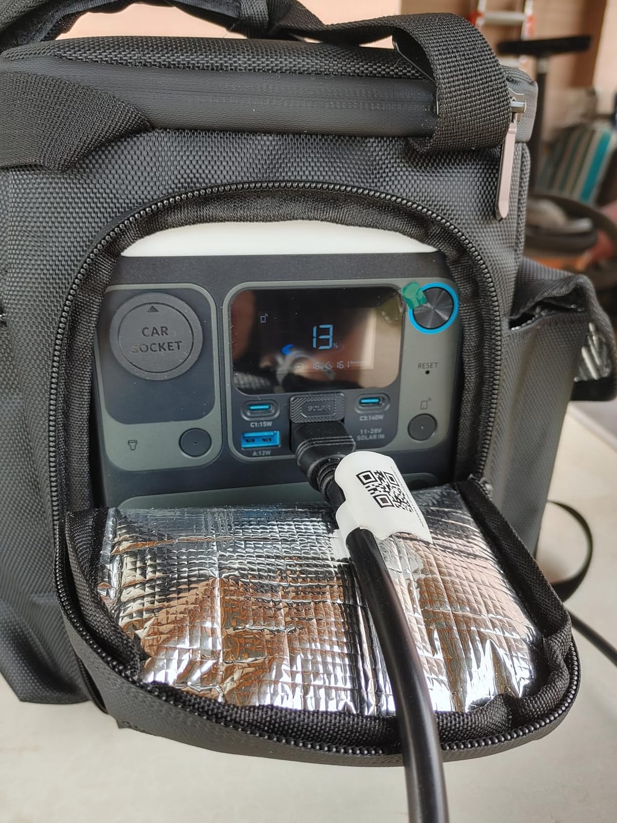Anker SOLIX C300 Portable Power Station with 60W Solar Panel, 288Wh, 300W | 288Wh LiFePO4 Battery, 300W (Peak 600W), 140W Two-Way Fast Charging, Solar Panel-Ready, for Outdoor and Emergency Use customer photo 1