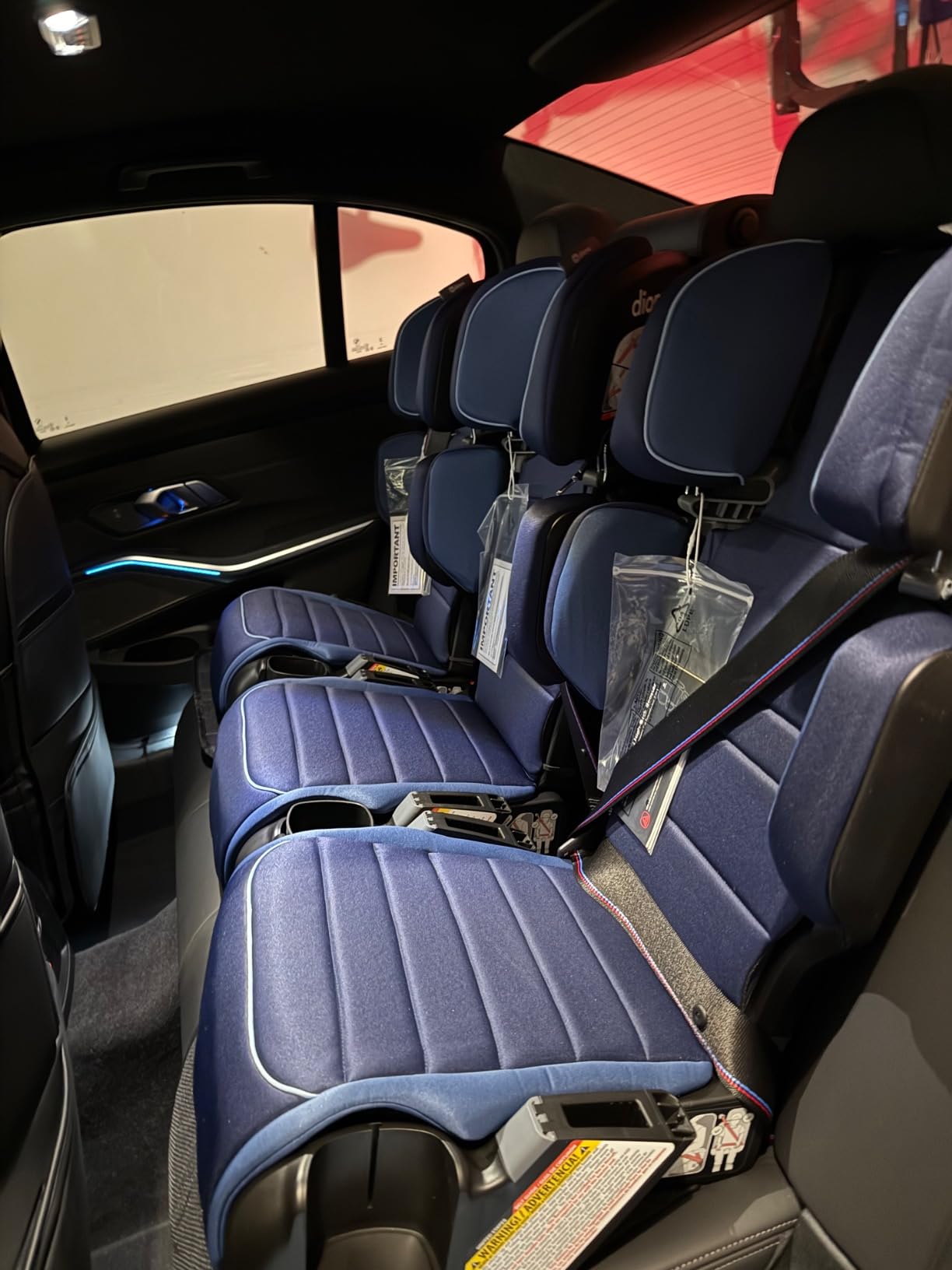 Diono Connect3 R 2-in-1 High Back Booster, Slim Fit 3-Across in Many Mid-Sized Sedans and SUVs, for Children from 40-120 lbs., Lightweight with Cupholder, Blue Razz Ice customer photo 2
