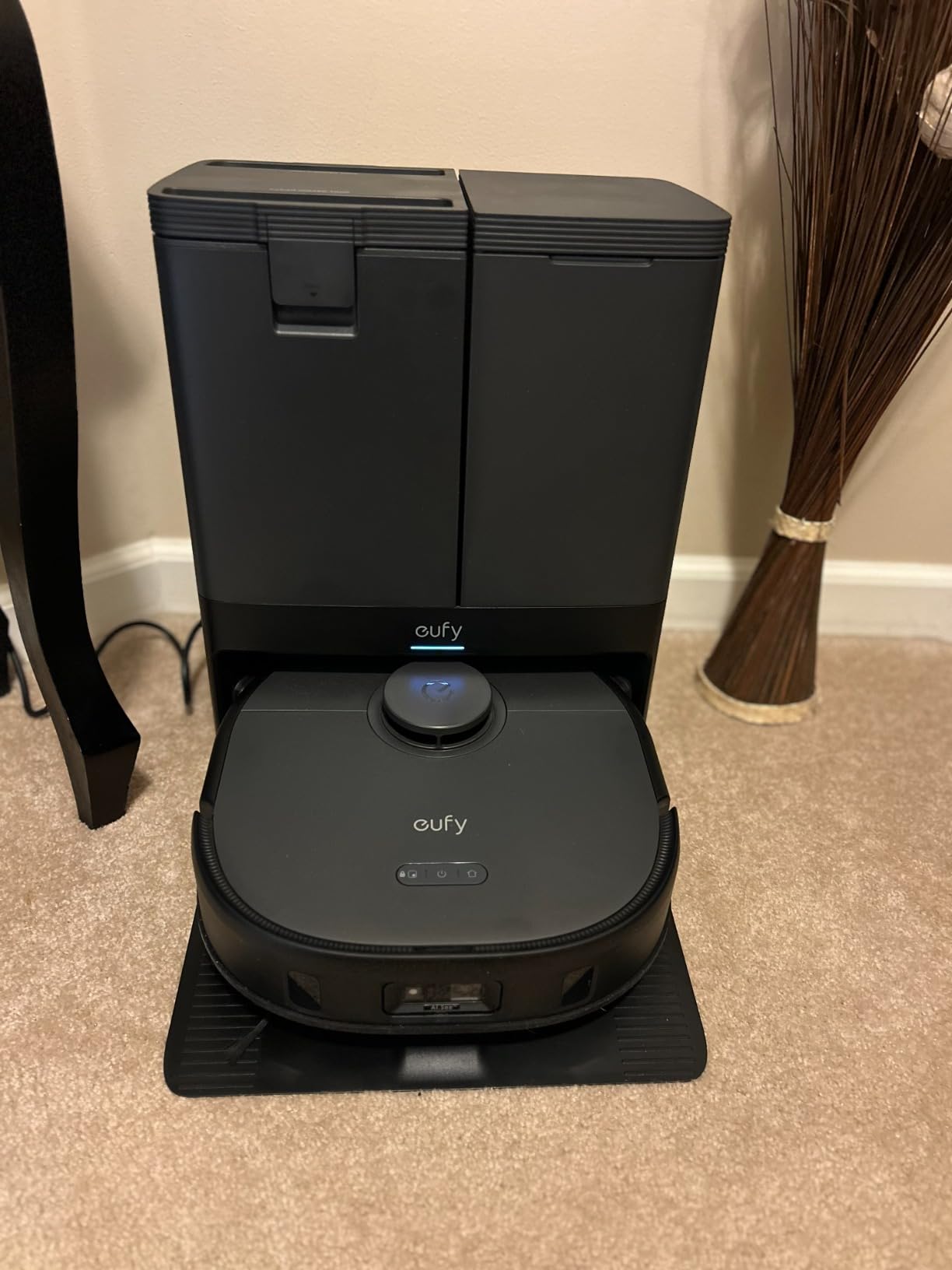 eufy X10 Pro Omni Robot Vacuum and Mop, Dual Mops, 12 mm Auto-Lift, White customer photo 2