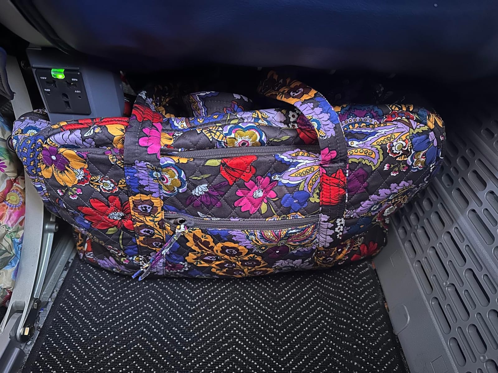Vera Bradley Women's Miramar Weekender Travel Bag - Premium Cotton customer photo 1