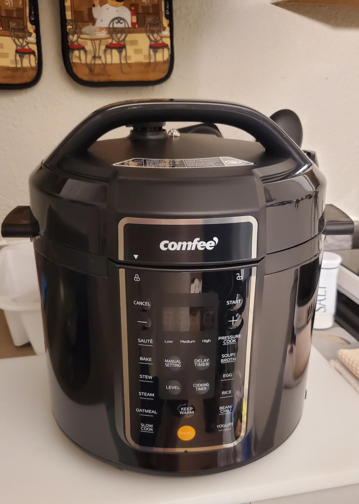 COMFEE' 12-in-1 Electric Pressure Cooker, 6 Quarts, Nonstick Pot customer photo 2