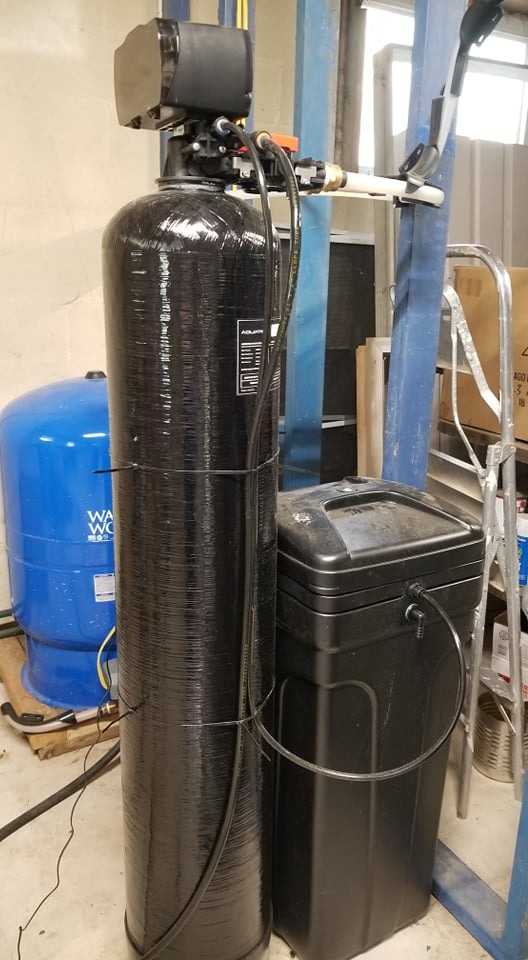Aquasure Harmony Series 70,000 Grains Whole House Water Softener with Automatic Digital Metered Control Head | Fine Mesh Resin for Iron Removal, Reduces Hardness & Improves Water | for 4-6 bathrooms customer photo 1